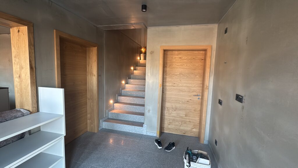 44F1C9AD-EC06-4079-A90D-3616CEF16C34